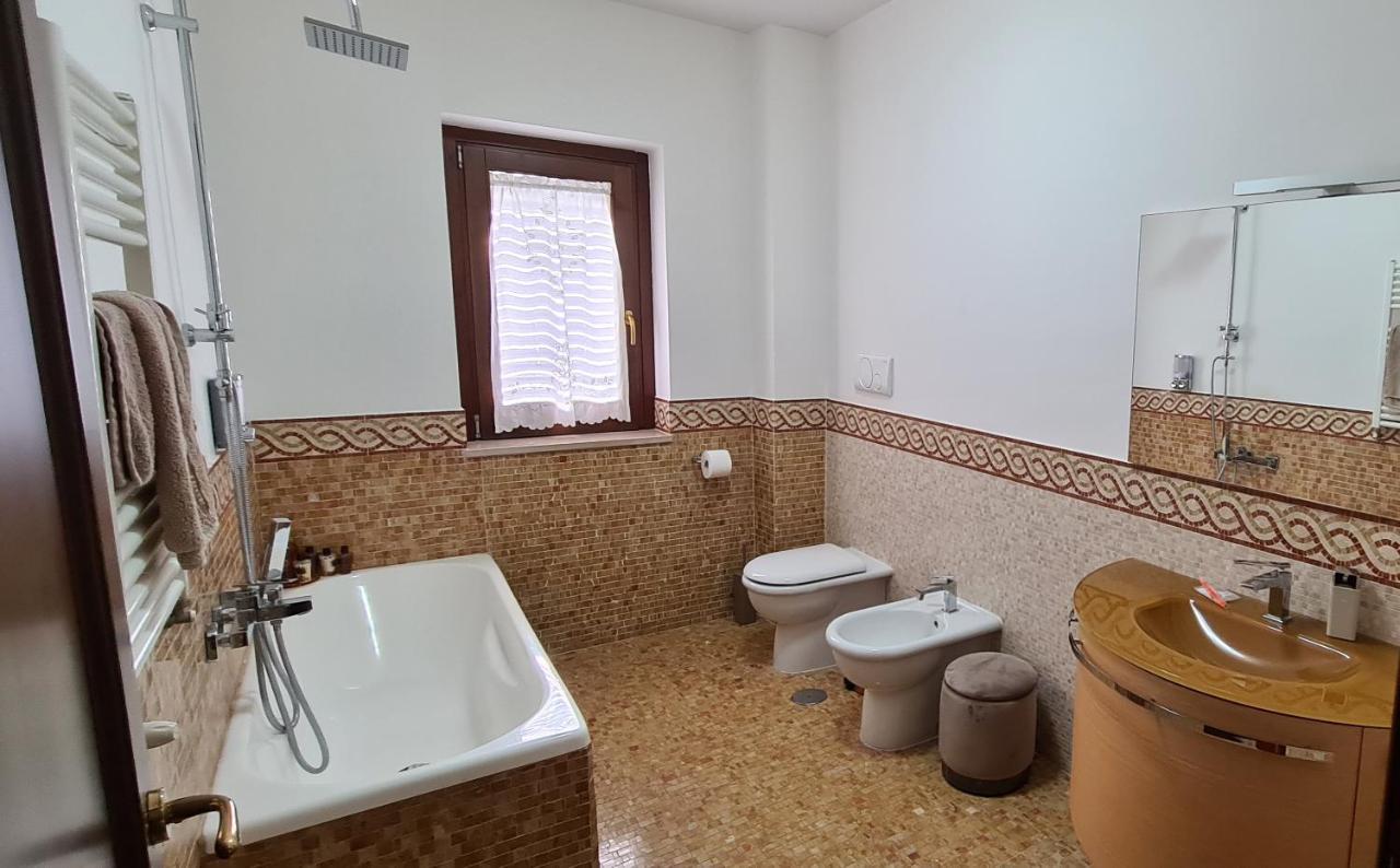 B&B Rossella Montoro Inferiore Exterior foto