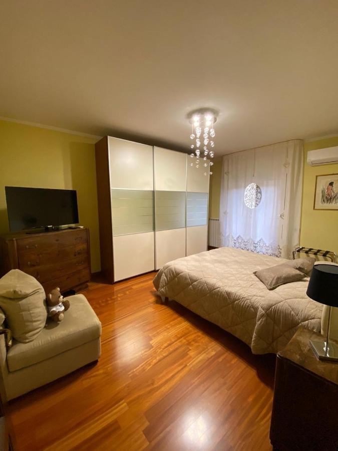 B&B Rossella Montoro Inferiore Exterior foto